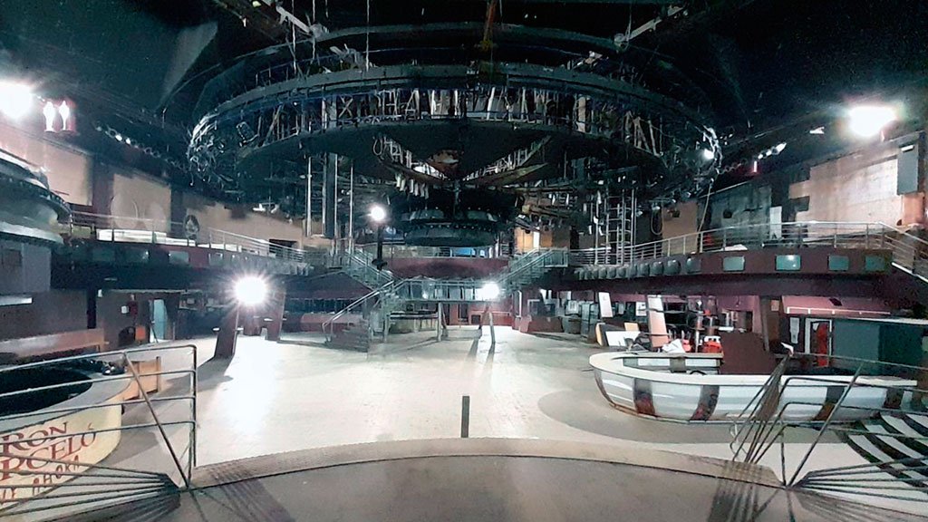 Esteve Niubó - ARENI, premio internacional de Arquitectura, por la reforma de Big Ben discoteca 14 La discoteca Big Ben durante la reforma liderada por el Arquitecto Esteve Niubó
