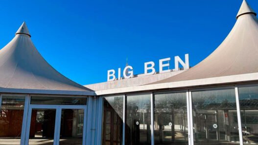 Discoteca Big Ben de Mollerussa remodelada por el arquitecto Esteve Niubó