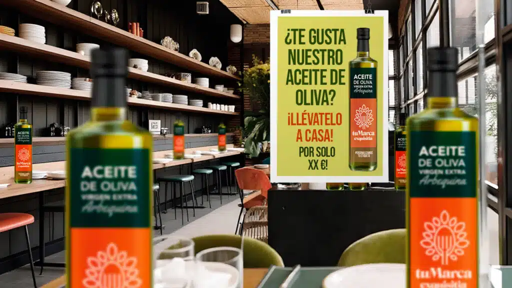 Aceite de oliva virgen extra marca blanca personalizado en mesas de restaurante gourmet con cartel promocional