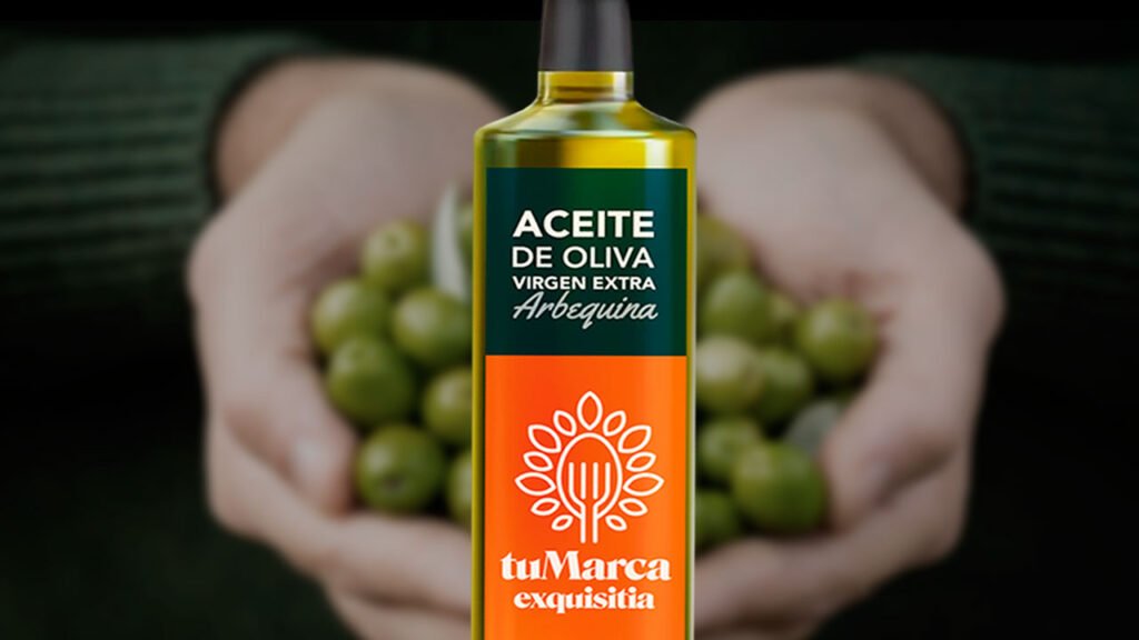 Marca Blanca de Aceite de Oliva: Creamos tu propia marca de AOVE 20 Botella de AOVE premium con etiqueta personalizada y logo de marca blanca